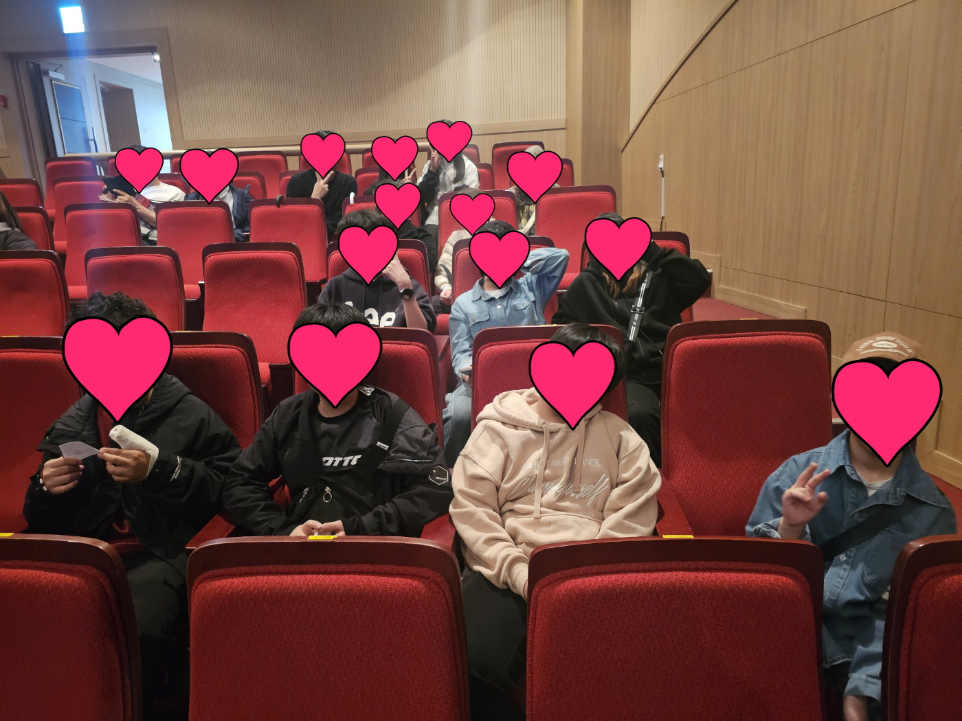 4. 공연관람 (1).jpg